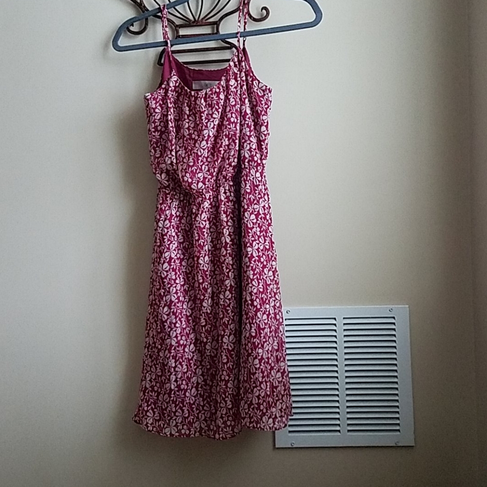 Loft dress with adjustable straps